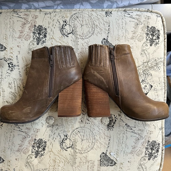 Jeffery Campbell block heel boot size 6 - Picture 6 of 14